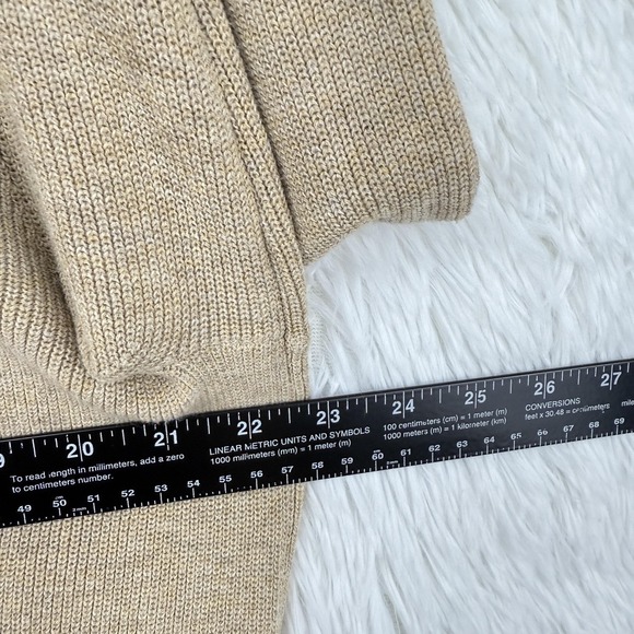 Calvin Klein Mens V-Neck Tan Sweater Size 2XL‎ Classic Pullover Neutral Preppy - Picture 6 of 8